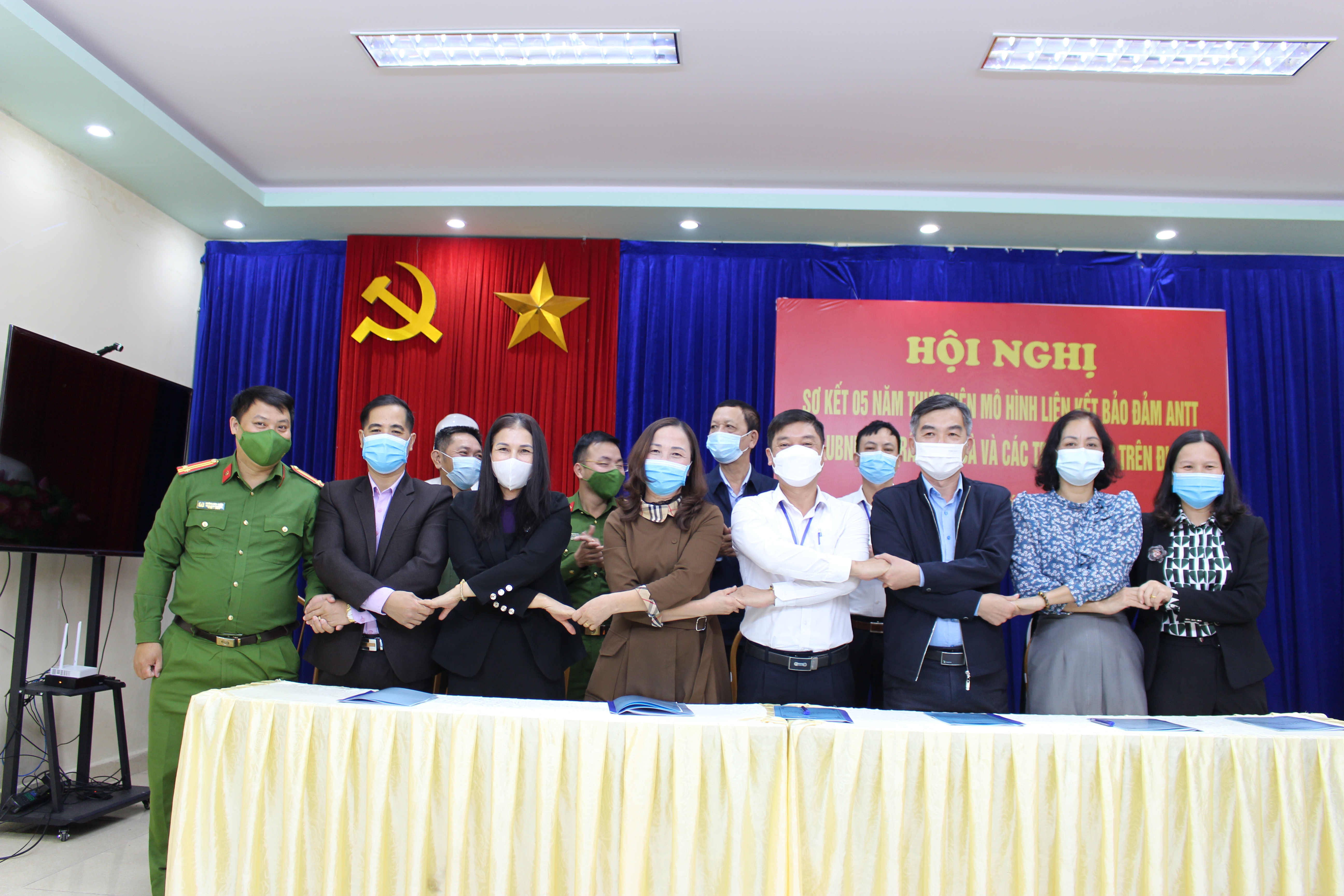 UBND thị trấn Cát Bà tổ chức sơ kết 5 năm thực hiện mô hình liên kết bảo đảm an ninh trật tự